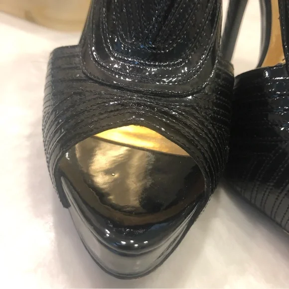 Report Signature black patent peep toe sandals, elegant!  Size 8.5. - Picture 12 of 16